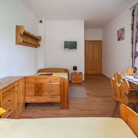Skorusa Homestay