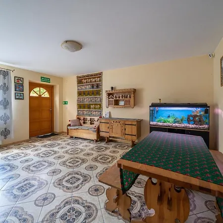 Homestay Skorusa *