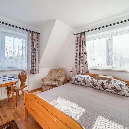 Skorusa Homestay